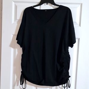 Ladies black v neck shirt size 2xl